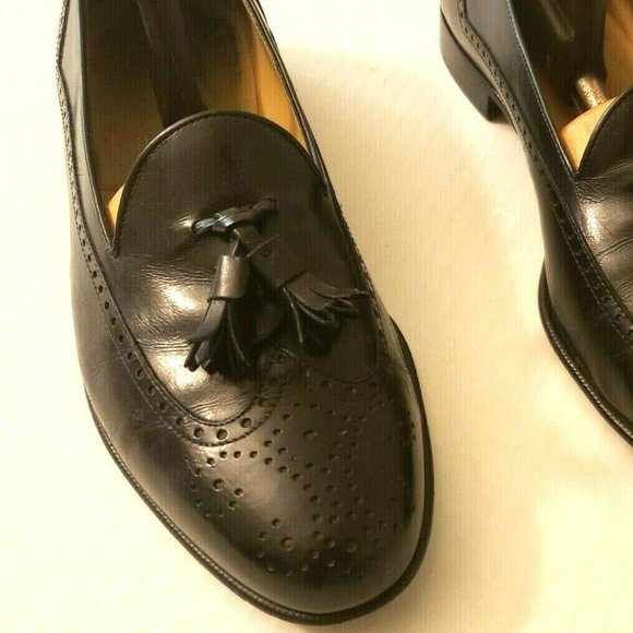 Ferragamo Studio Wing Tip Tassel Loafers 9.5D